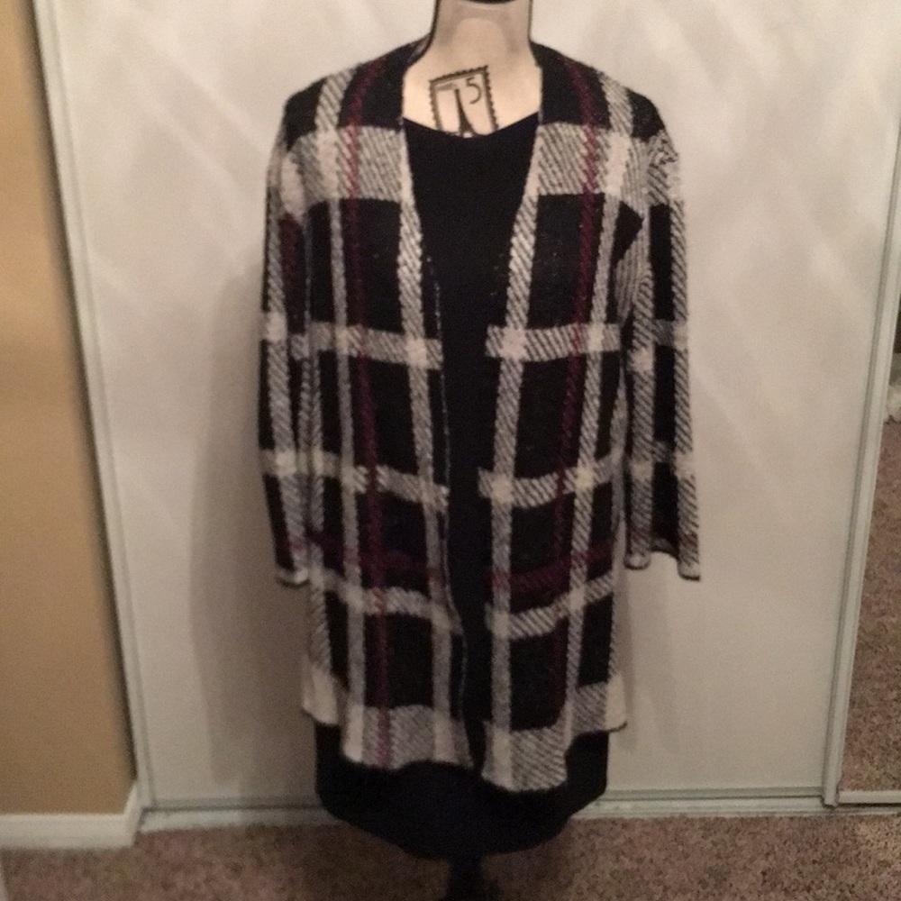 Kasper long cardigan, size Large